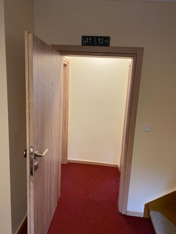 Apartments Am Bahnhof ジーゲン エクステリア 写真